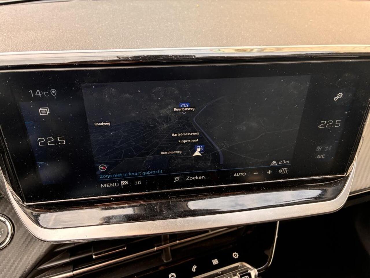 Peugeot 2008 Allure, navi, camera,pdc 1.2 PureTech Allure