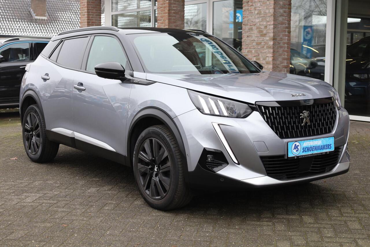 Peugeot 2008 1.2 PureTech GT Pack 131PK!! ALCANTARA/LEER CAMERA STOELVERWARMING CARPLAY DUO-TONE DAB 2xKEYLESS 2xPDC CRUISE 18"LMV