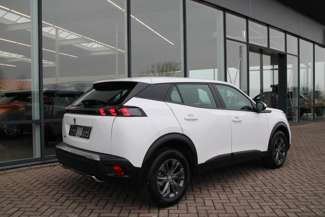 Peugeot 2008 1.2 PureTech 130pk Active Pack Automaat Airco Navi Camera Carplay Zeer mooi