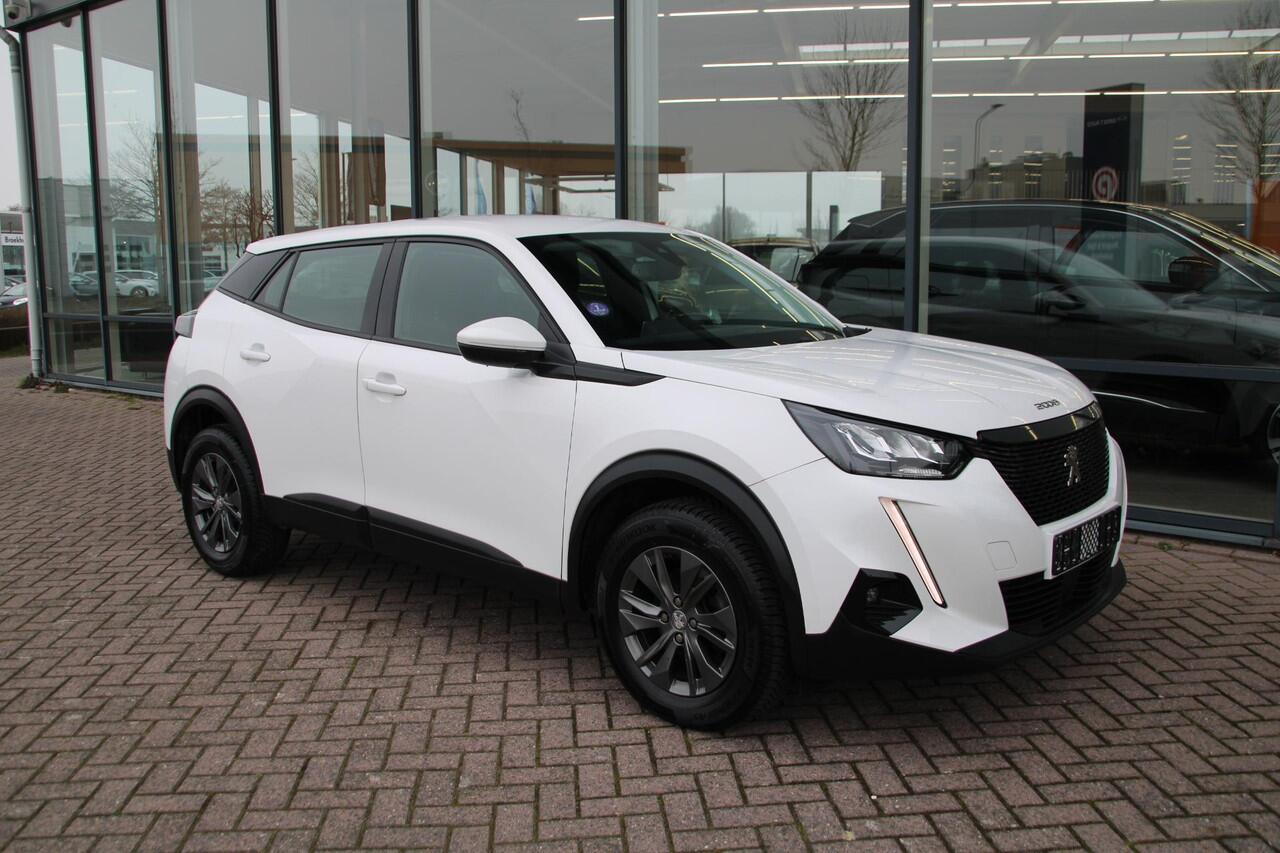 Peugeot 2008 1.2 PureTech 130pk Active Pack Automaat Airco Navi Camera Carplay Zeer mooi