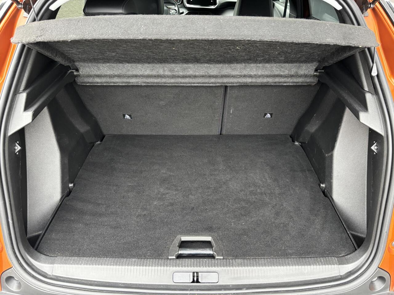 Peugeot 2008 Allure Pack 1.2 Turbo 130pk EAT8 | 180° CAMERA | NAVI | KEYLESS START | APPLE CARPLAY / ANDROID AUTO | ISOFIX | FULL LED |