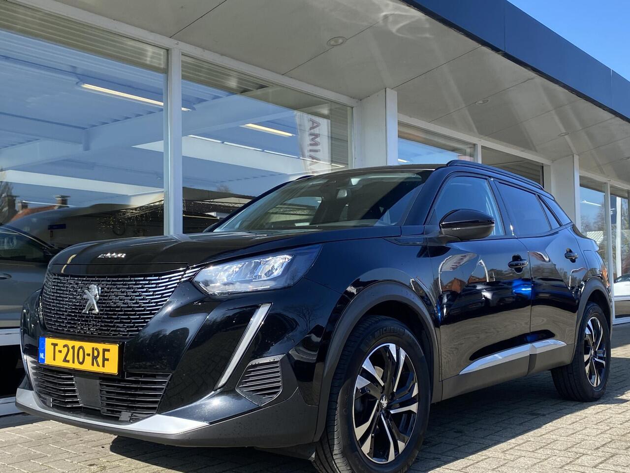 Peugeot 2008 1.2T 130pk Automaat Allure Pack | Trekhaak | Climate & Cruise Control | AppleCarplay/Android Auto | Achteruitrijd Camera | Stoelverwarming |