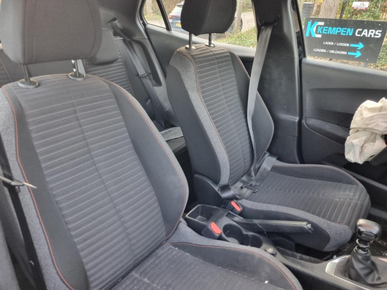 Peugeot 2008 1.2 PT Active Pack