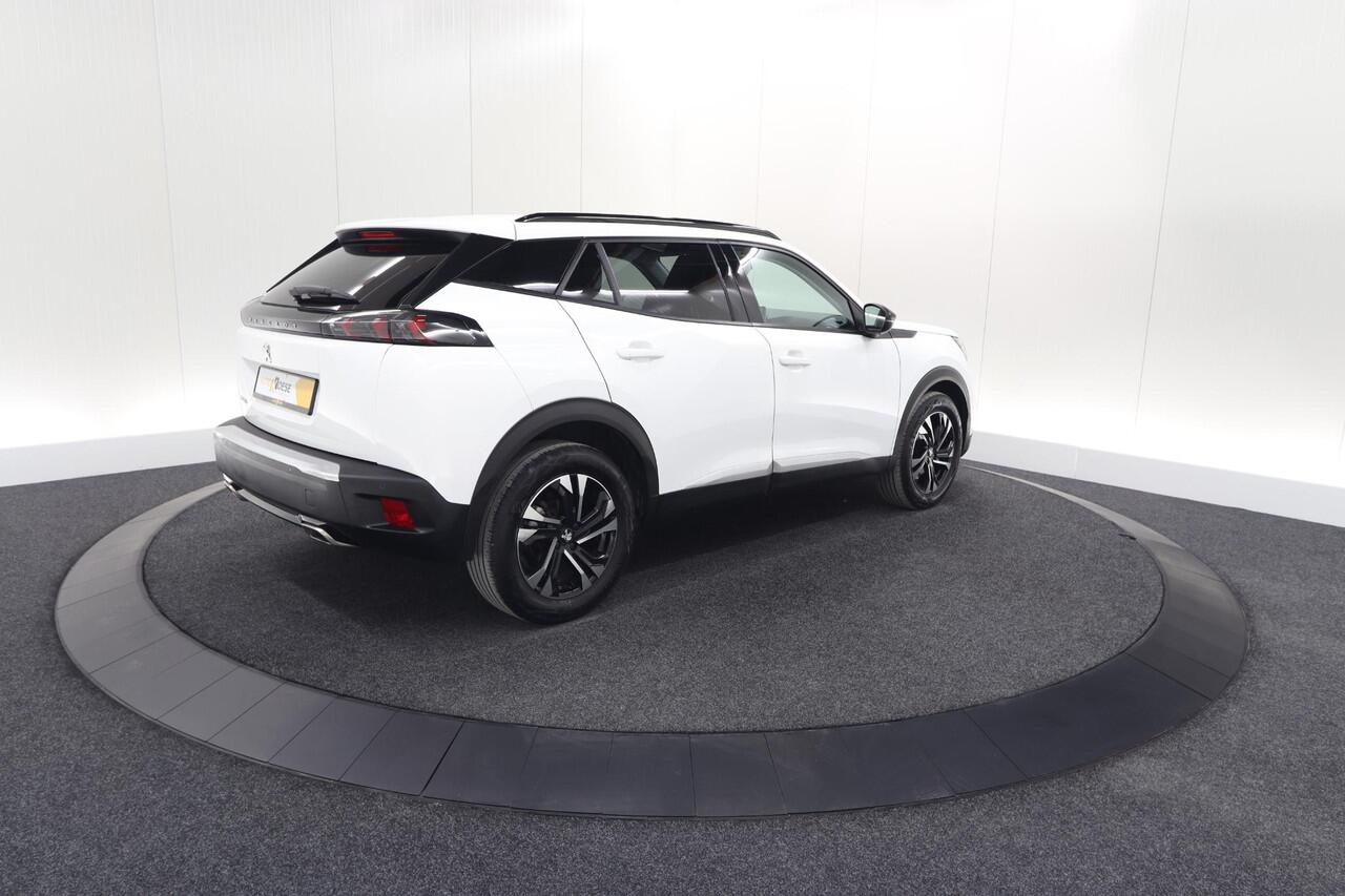 Peugeot 2008 PureTech 130 EAT8 Allure | Parkeersensoren | Navigatie | Apple Carplay | Climate Control