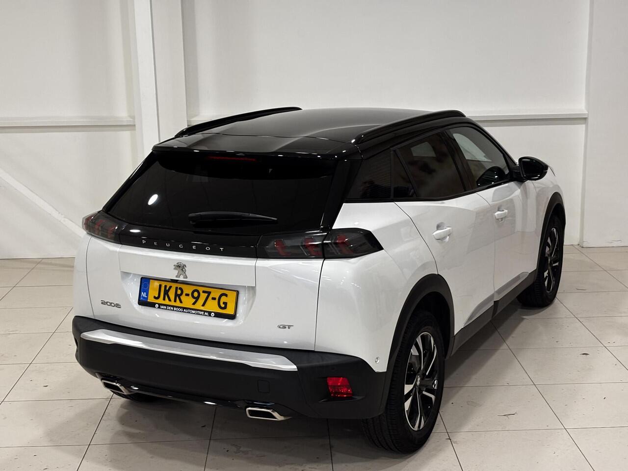 Peugeot 2008 1.2 PureTech GT | Automaat | Hoge instap | Navigatie |