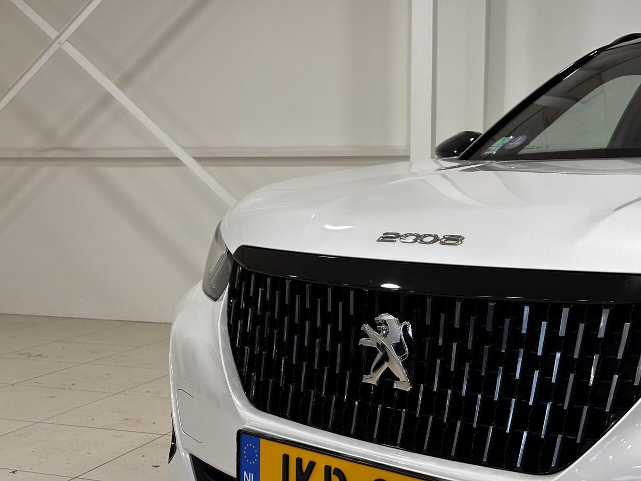 Peugeot 2008 1.2 PureTech GT | Automaat | Hoge instap | Navigatie |