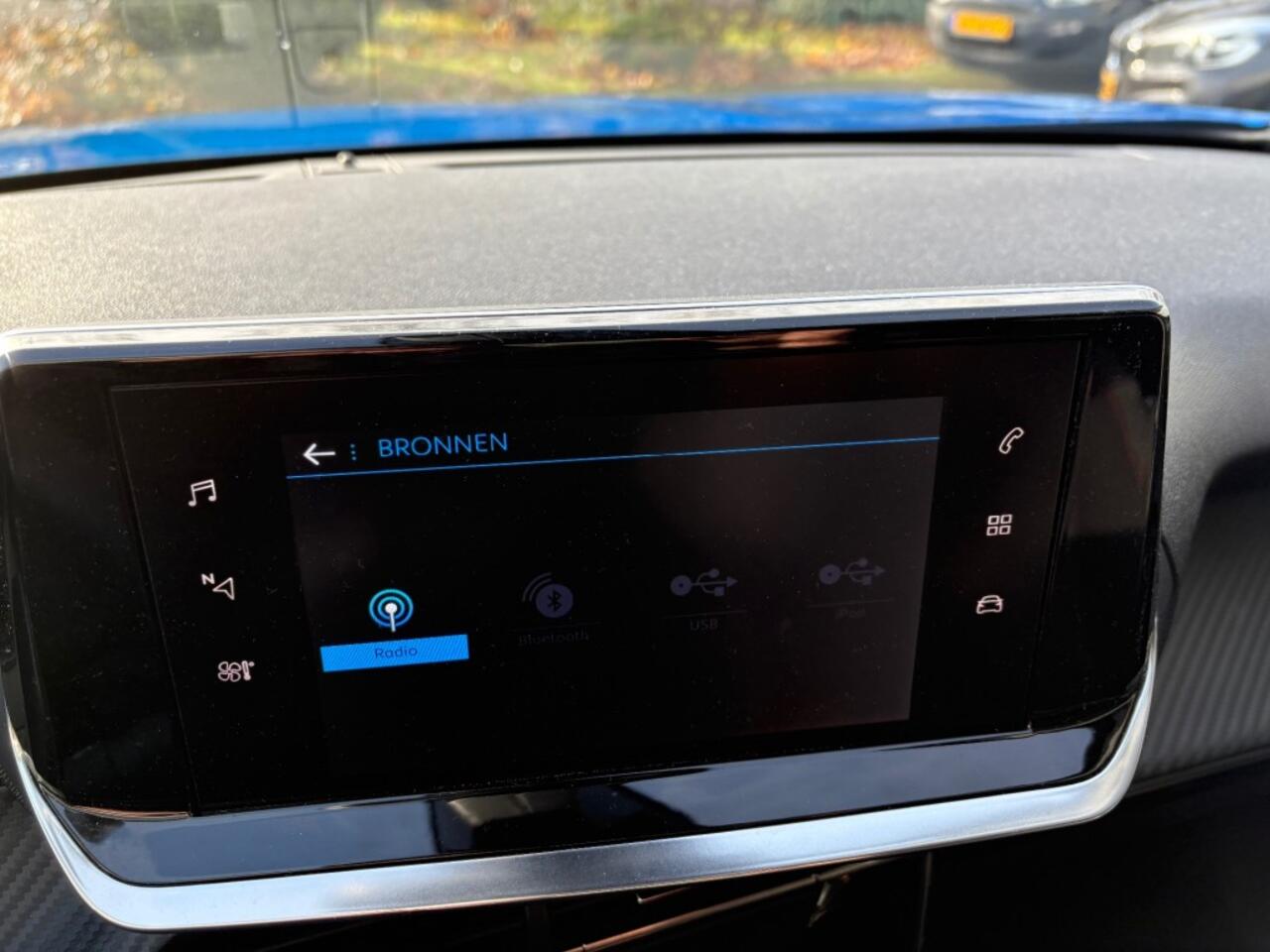 Peugeot 2008 1.2 Navigatie Apple Android PDC Camera ECC Airco Cruise