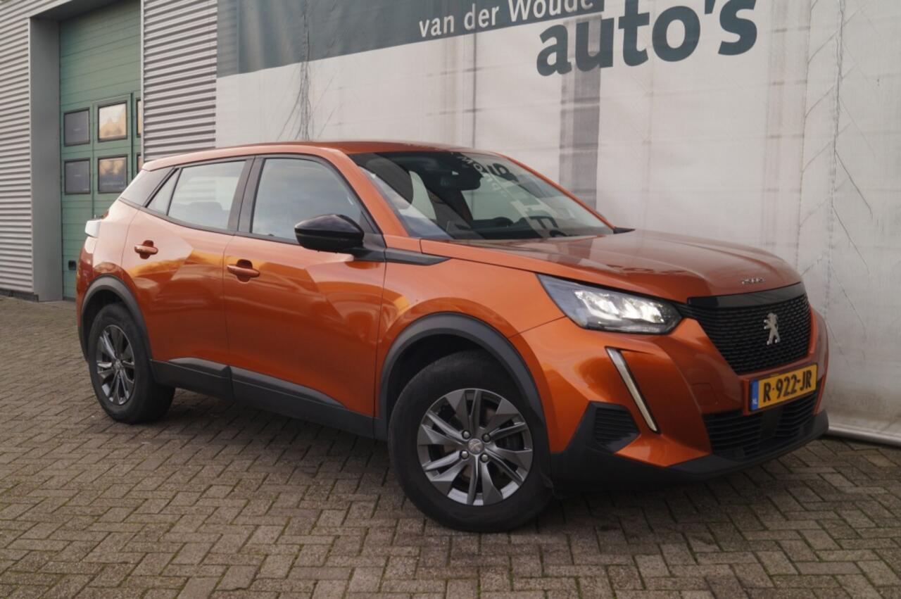 Peugeot 2008 1.2 PureTech Active Pack -NAVI-ECC-PDC-TREKHAAK-