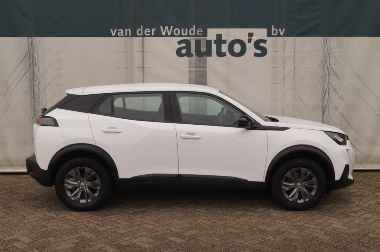 Peugeot 2008 1.2 PureTech 130pk Active Pack -NAVI-CAM-PDC-