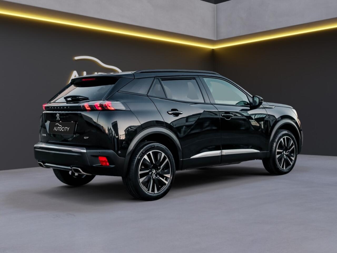 Peugeot 2008 GT Pack 155PK AUTOMAAT | Leder/Alcantara | Adaptive Cruise