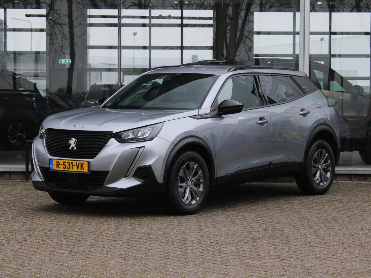 Peugeot 2008 1.2 PureTech Style | Camera / Climate / Navi