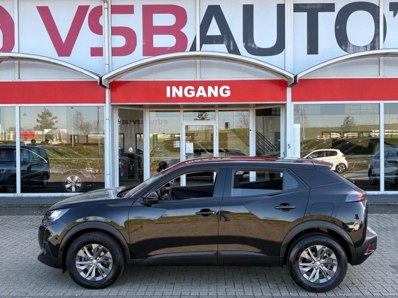 Peugeot 2008 1.2 PURETECH 130PK AUT. LED CARPLAY-NAVIGATIE CAMERA AIRCO LMV PDC