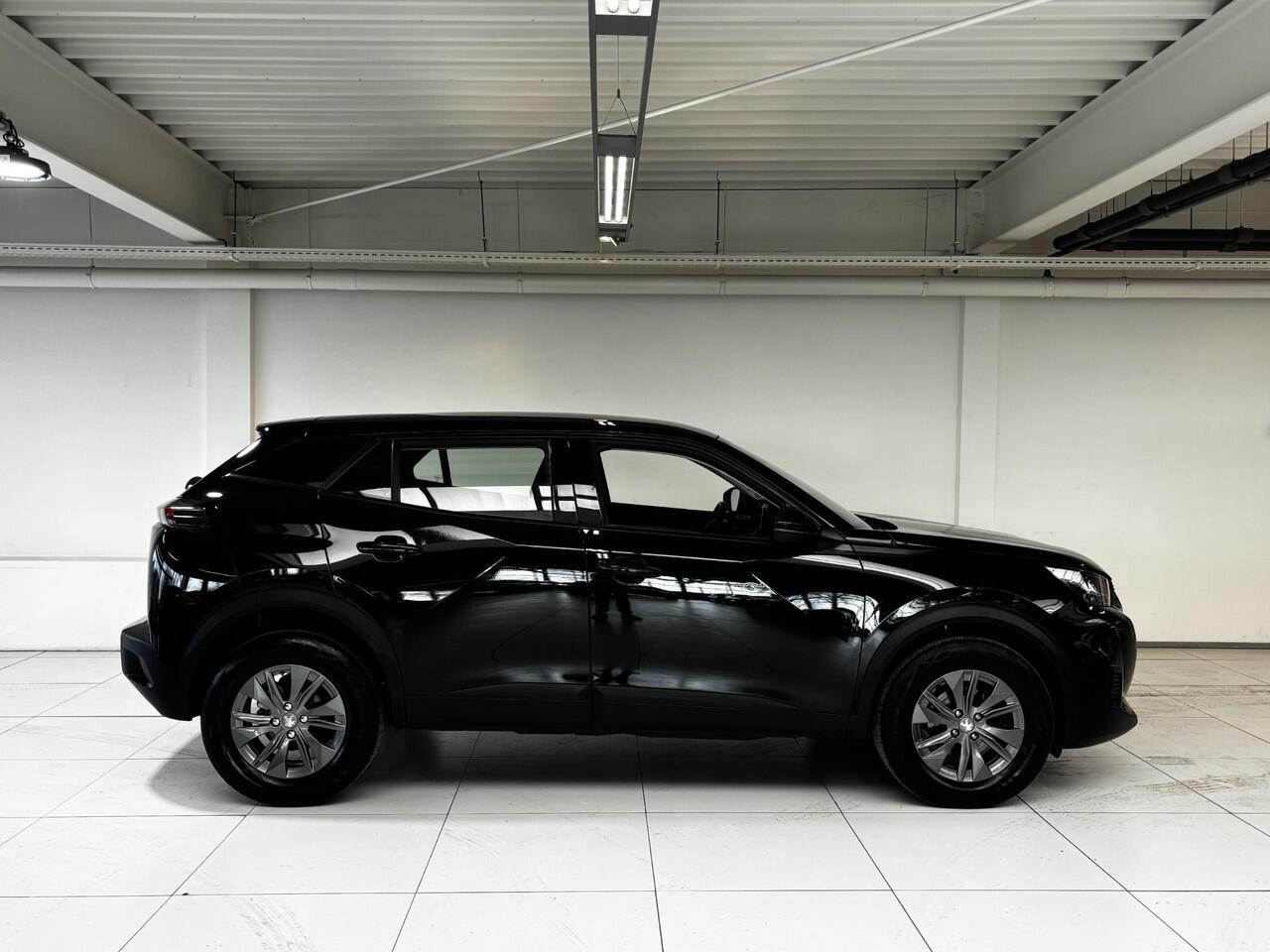 Peugeot 2008 1.2 PureTech Active Pack Navigatie | Android auto / Apple carplay | parkeersensoren achter | Cruise control