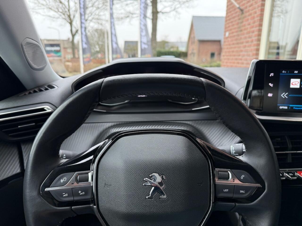 Peugeot 2008 1.2 PT Active Pack 131PK AFN.TREKHAAK / CARPLAY / ANDROID / NAVI