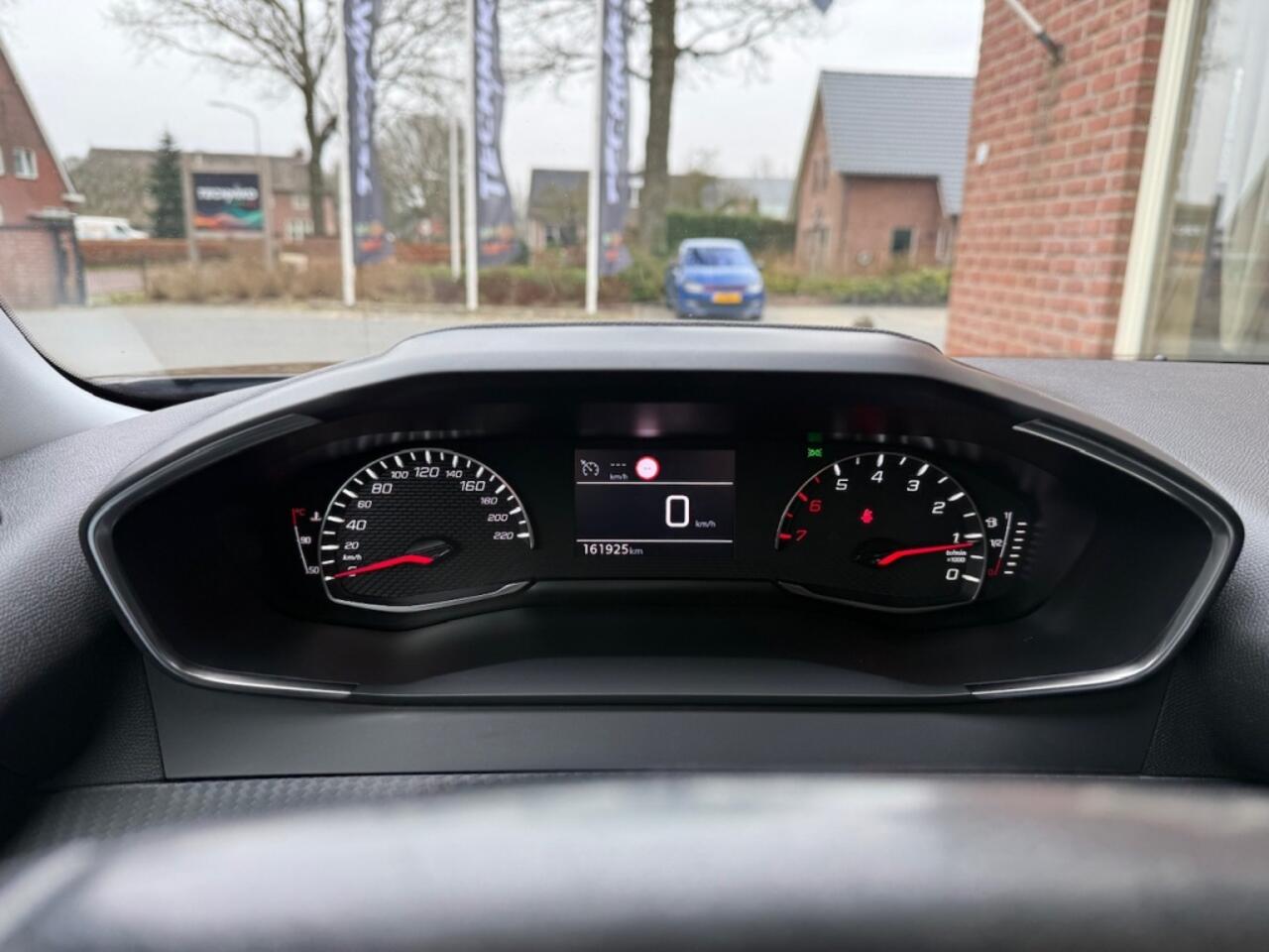 Peugeot 2008 1.2 PT Active Pack 131PK AFN.TREKHAAK / CARPLAY / ANDROID / NAVI