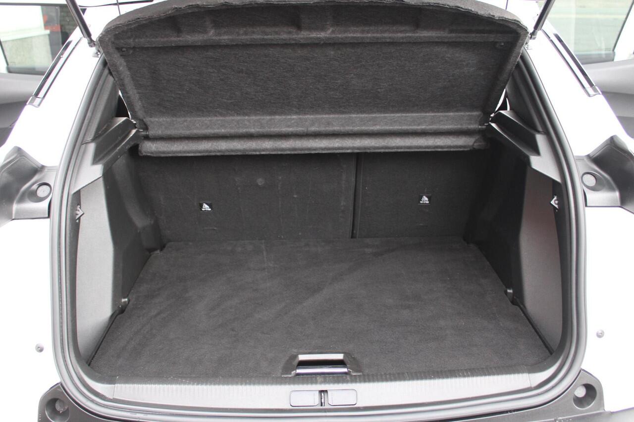 Peugeot 2008 1.2 PureTech Allure Incl Garantie en Afleveringskosten!!
