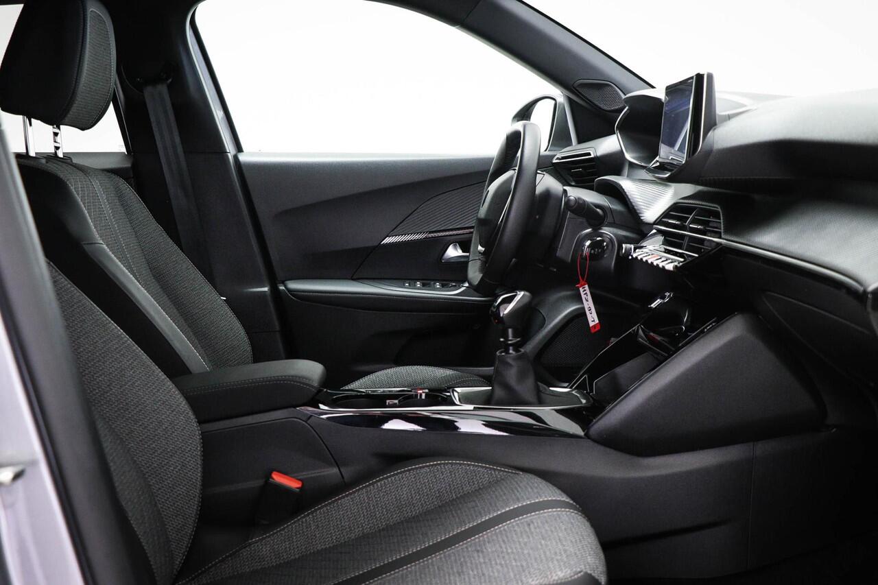 Peugeot 2008 1.2 PureTech 100 Allure | NAVI PACK | LED | DAB | APPLE | CAMERA | Nieuw model | Face lift |