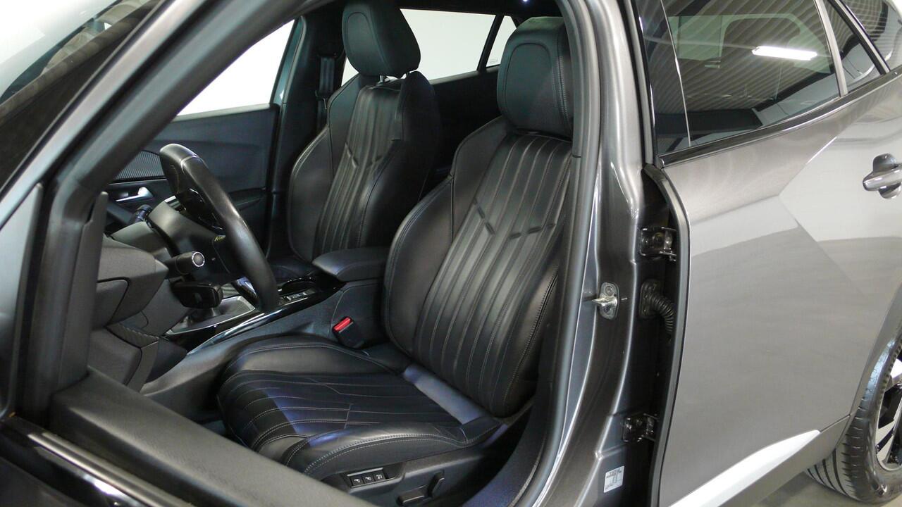 Peugeot 2008 1.2 PureTech GT | Pano dak | Leder | 1e eigenaar