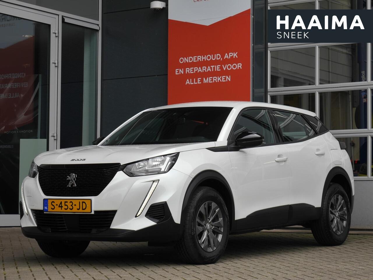 Peugeot 2008 1.2 PureTech Active Pack | Navigatie | Parkeersensoren achter | Cruise control | Climate control | Lage km.stand | Lichtmetalen velgen | Regensensor