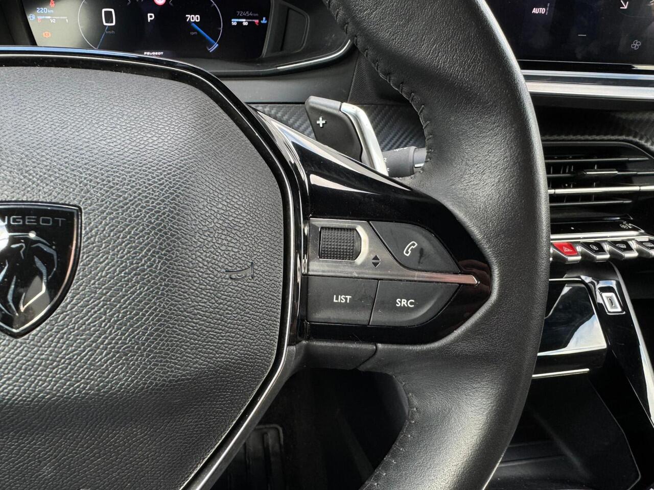 Peugeot 2008 1.2 130 Allure |Camera |Navi |Cruise