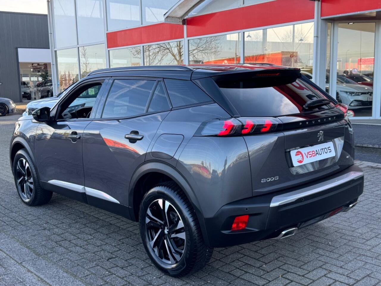 Peugeot 2008 1.2 PURETECH AUT. GT 130PK LED NAVIGATIE CAMERA CARPLAY AIRCO