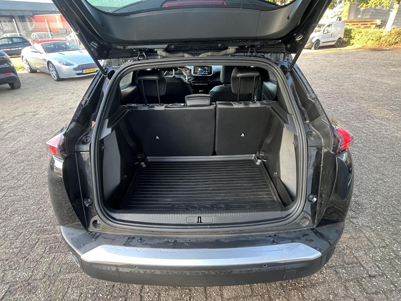 Peugeot 2008 1.2 PureTech Style