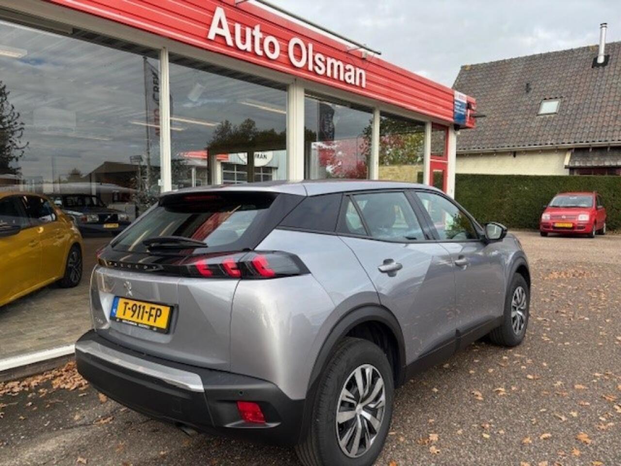 Peugeot 2008 1.2 100 pk Active Pack, Clima, Carplay, DAB, Cruise