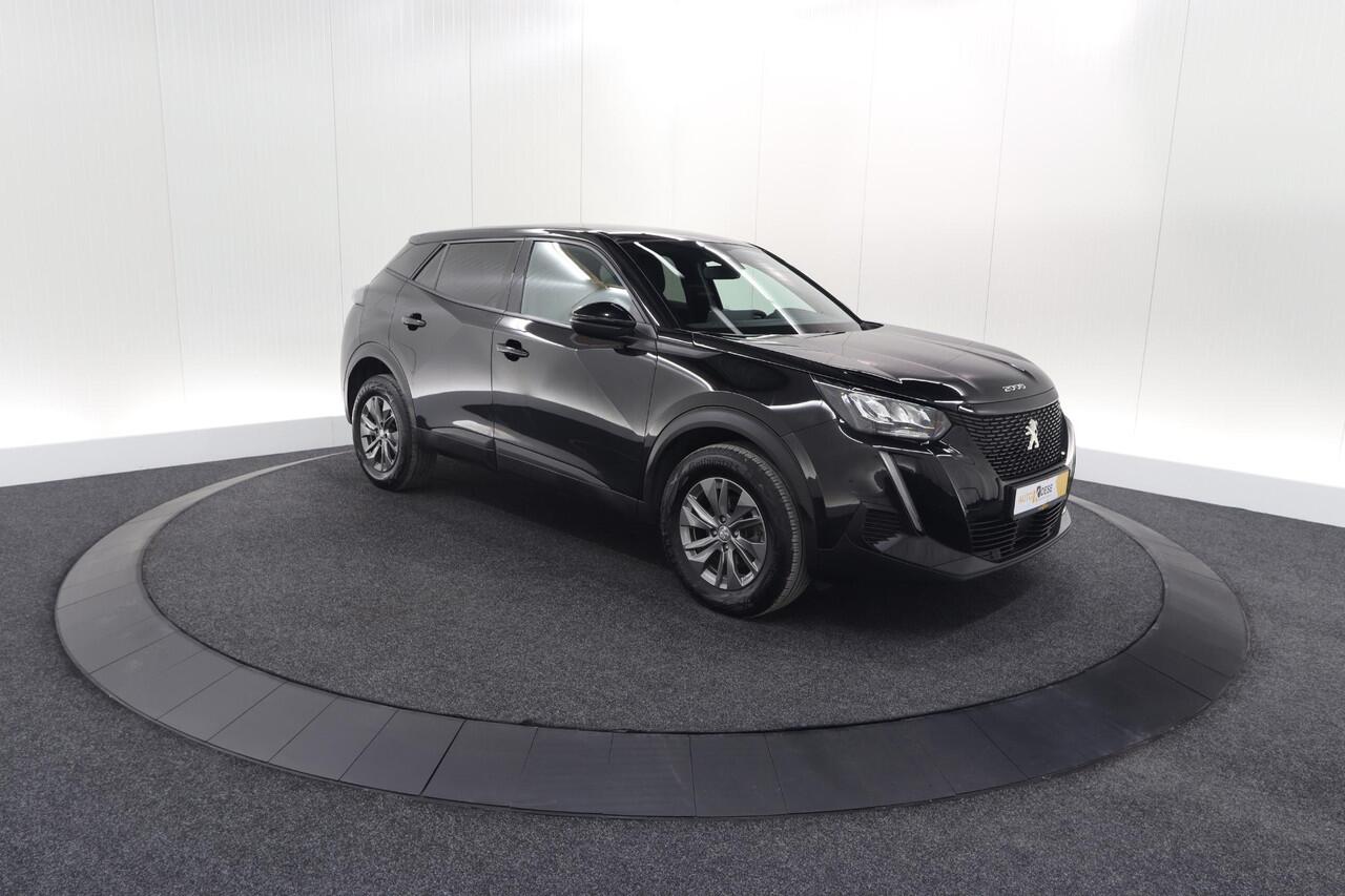Peugeot 2008 PureTech 130 EAT8 Active Pack | Parkeersensoren | Apple CarPlay | Climate Control | Stoelverwarming