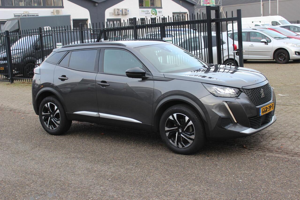 Peugeot 2008 1.2 PureTech Allure Pack, Navigatie!