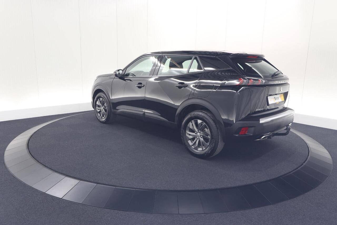 Peugeot 2008 PureTech 130 Active Pack | Trekhaak | Camera | Navigatie | Parkeersensoren | Apple Carplay