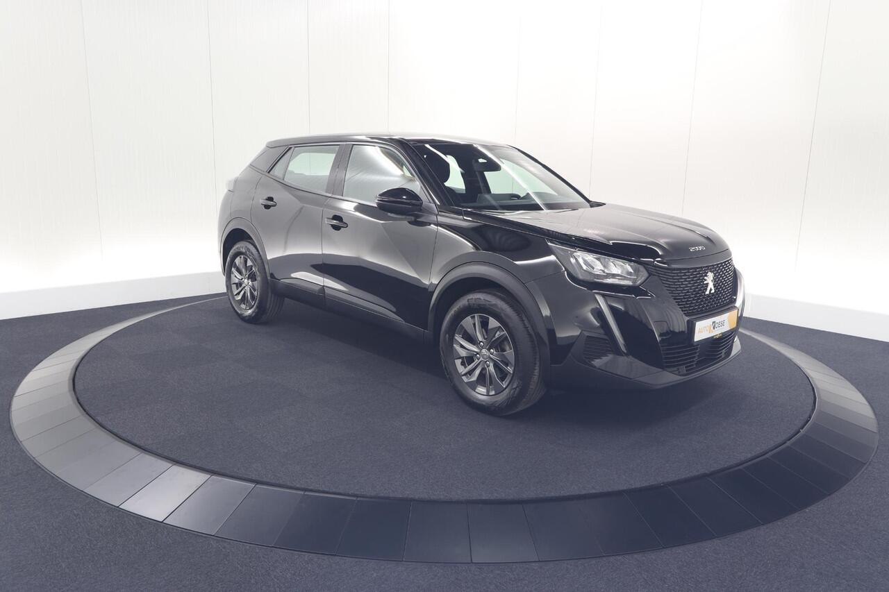 Peugeot 2008 PureTech 130 Active Pack | Trekhaak | Camera | Navigatie | Parkeersensoren | Apple Carplay