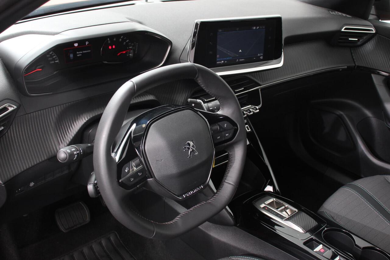 Peugeot 2008 1.2 PureTech 130pk Automaat Allure | Navigatie | Apple Carplay/Android | Climate Control | Dab | Led | Lichtmetalen Velgen | Parkeer sensoren | Cruise Control