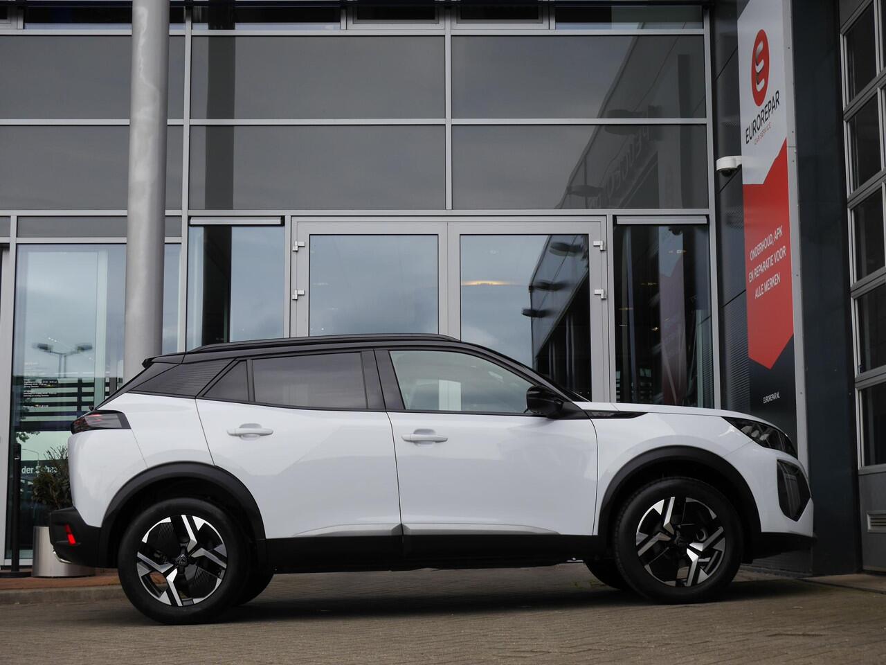 Peugeot 2008 1.2T 130pk Automaat GT | Navigatie | Achteruitrijcamera | Keyless Entry | LED koplampen | Two Tone | Privacy Glass