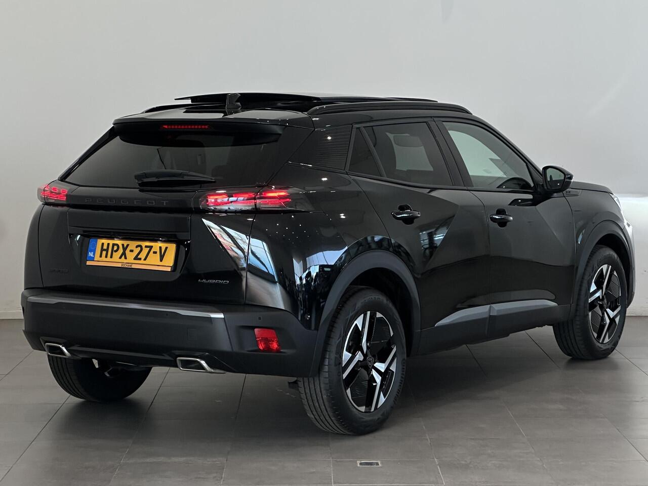 Peugeot 2008 1.2 Hybrid 136 GT | Panoramadak | 360° camera | Pack Drive Assist Plus | Apple Carplay/Android Auto