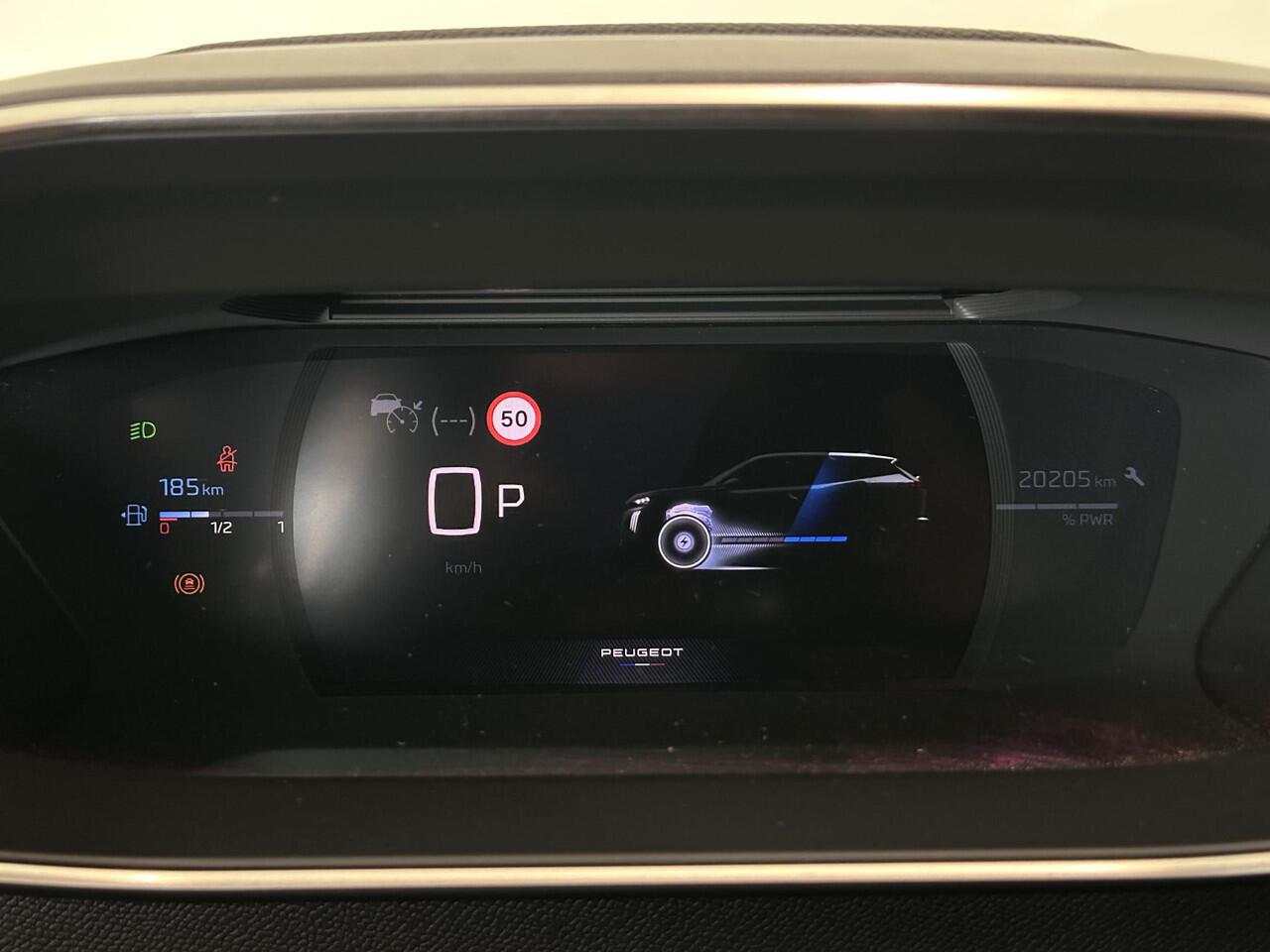 Peugeot 2008 1.2 Hybrid 136 GT | Panoramadak | 360° camera | Pack Drive Assist Plus | Apple Carplay/Android Auto