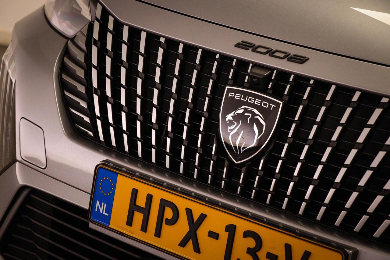 Peugeot 2008 1.2 Hybrid 136 GT | PANORAMADAK | 360 CAMERA | CAMERA / NAVIGATIE / DRIVE ASSIST PLUS- PACK |