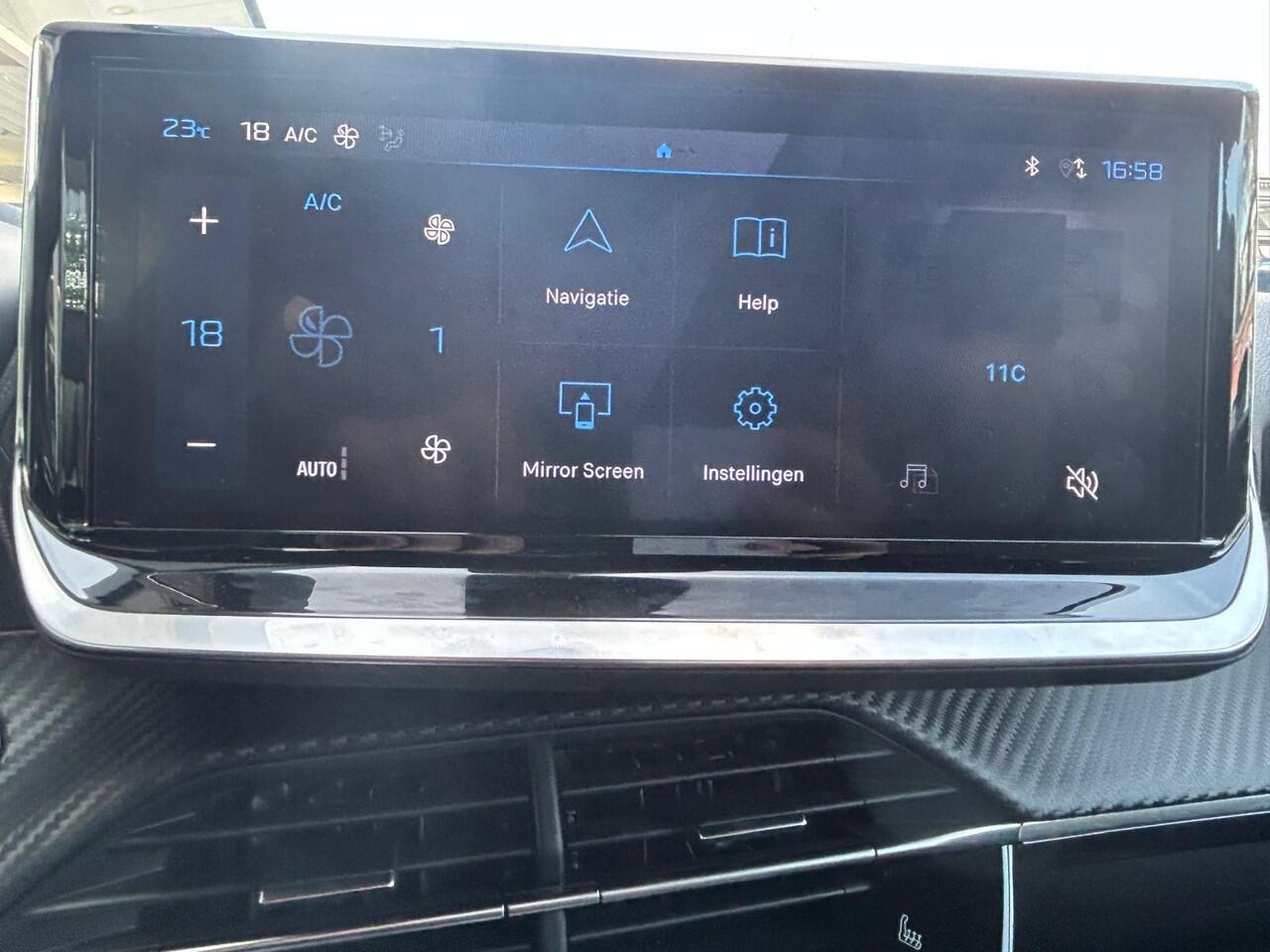 Peugeot 2008 1.2 PureTech 130 Allure | Automaat | Stoelverwarming | Navigatie | Climate Control | Cruise Control | AchteruitrijCamera |