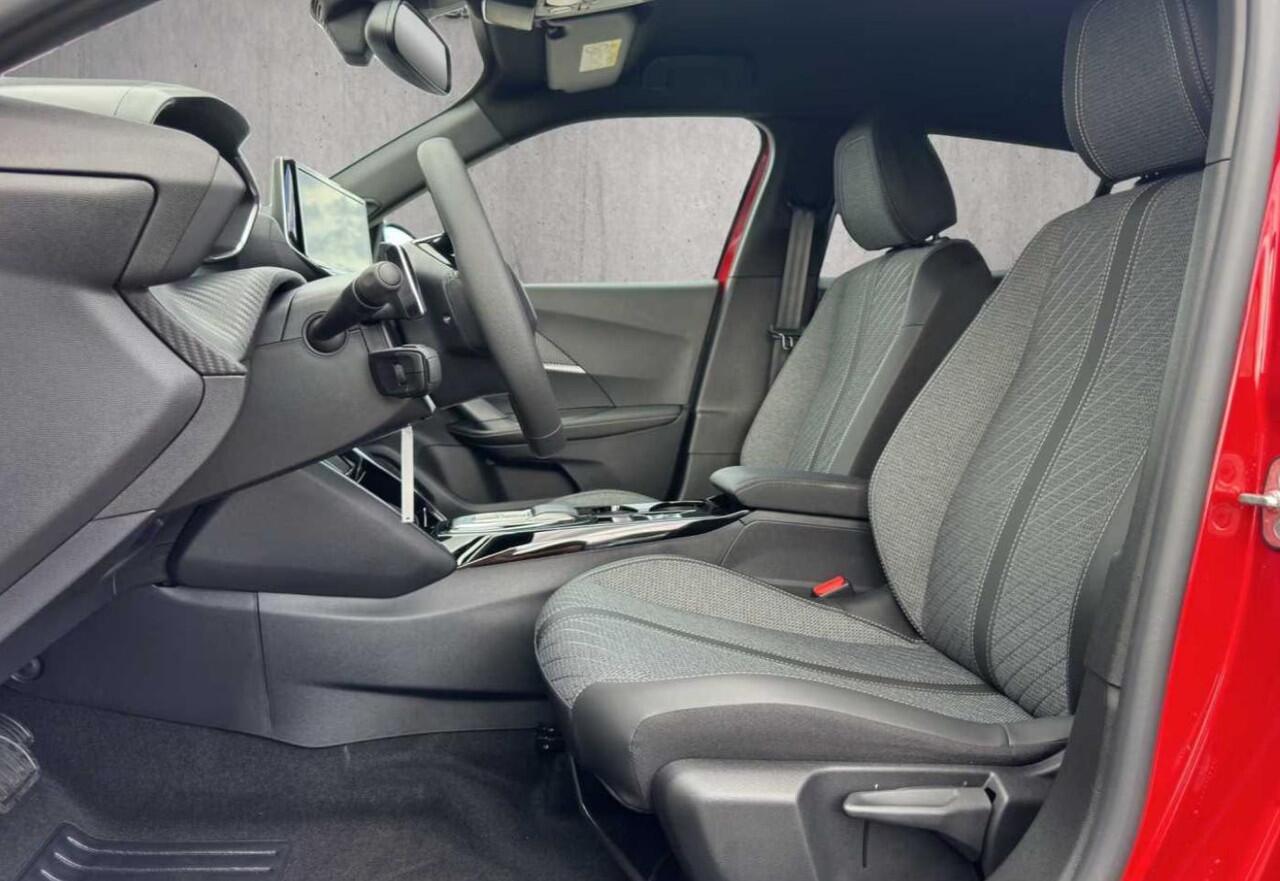 Peugeot 2008 1.2 PureTech CRUISE 360P-CAM STOELVERW. APPLE