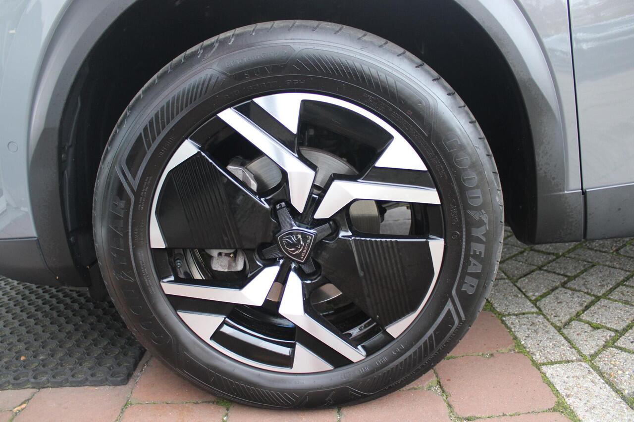 Peugeot 2008 1.2 130PK AUTOMAAT GT PACK | ALCANTARA/LEDEREN BEKLEDING | ELEKTRISCH BEDIENBARE BESTUURDERSSTOEL | STOEL VERWARMING | MASSAGE STOELEN | NAVIGATIE | FULL LED KOPLAMPEN | DRAADLOZE APPLE CARPLAY/ANDROID AUTO | ADAPTIVE CRUISE CONTROL | CAMERA VOOR + ACHTER