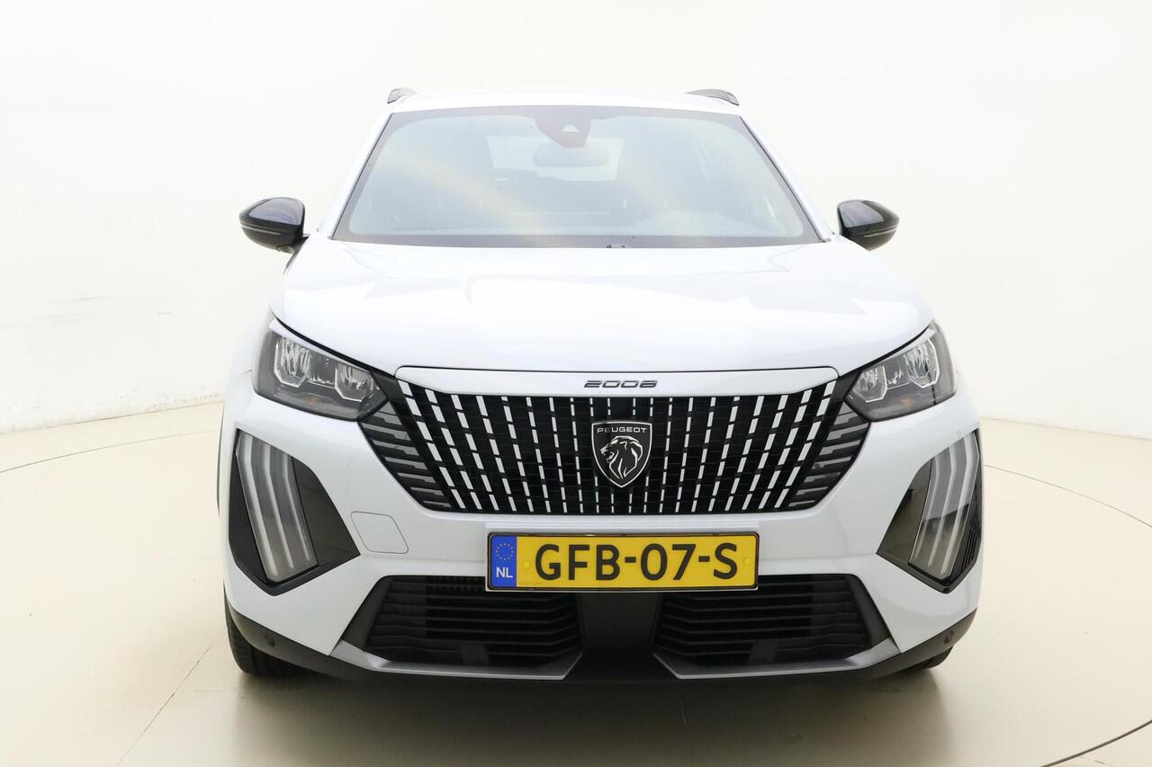 Peugeot 2008 1.2T 100pk Allure | Navigatie | Camera | Full LED | Apple Carplay/Android Auto | Parkeersensoren voor & achter | 17'' LM Velgen