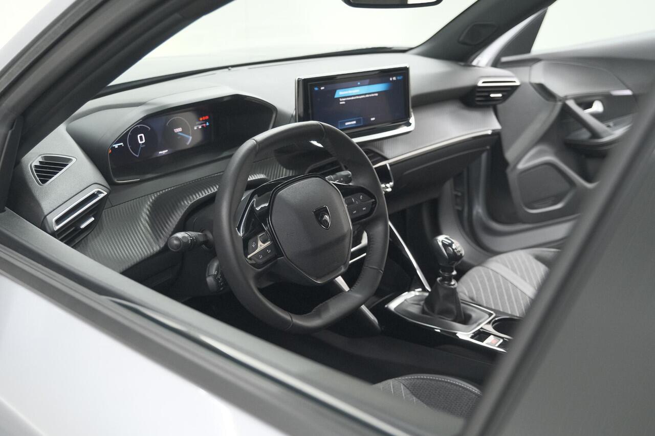 Peugeot 2008 PureTech 100 Allure | Camera | Navigatie | Parkeersensoren | Apple Carplay