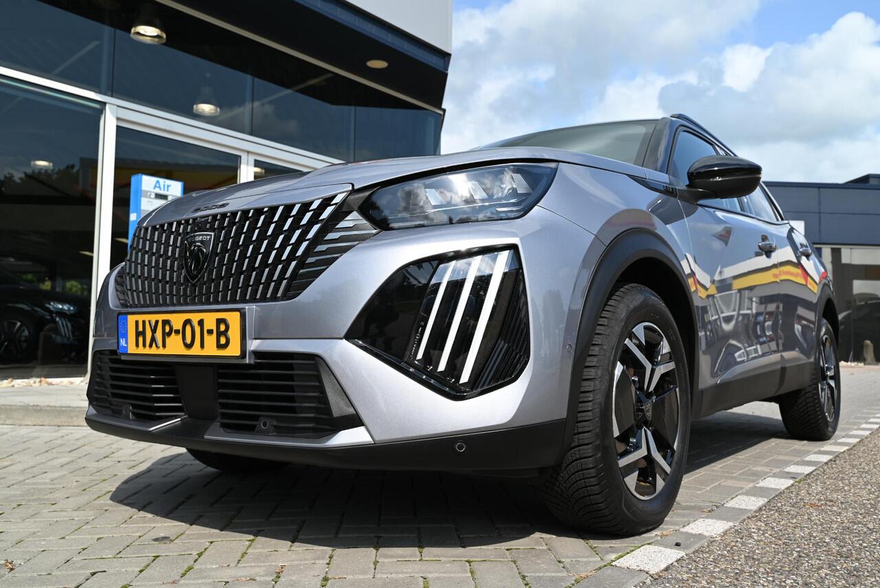 Peugeot 2008 1.2 GT Hybrid 145 e-DSC6