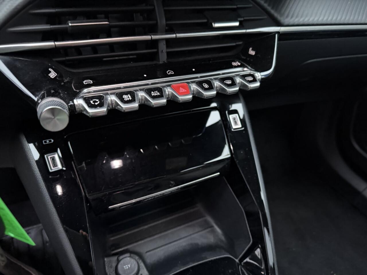 Peugeot 2008 1.2 PT Active Pack