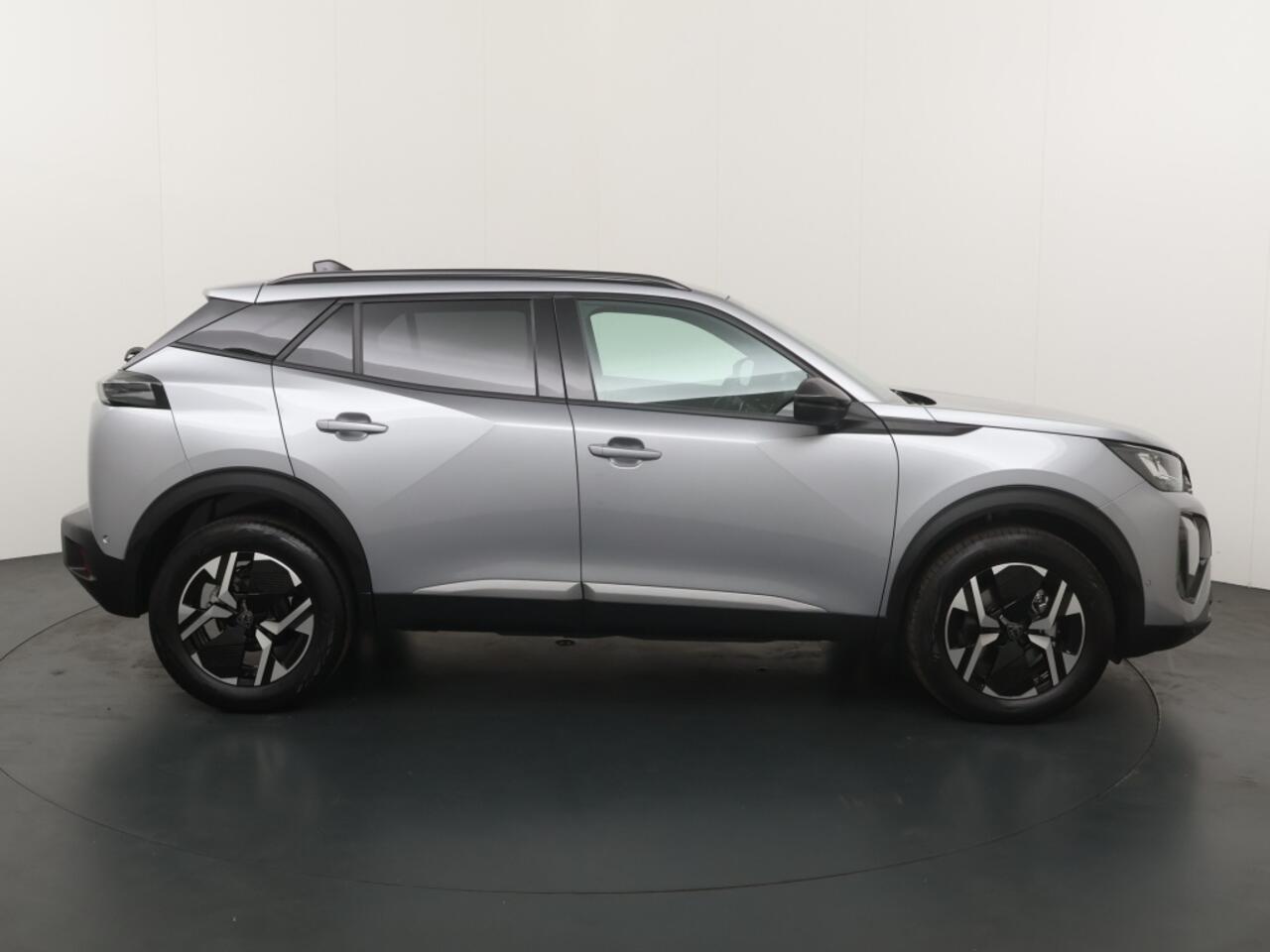 Peugeot 2008 1.2 Hyb 136 Allure