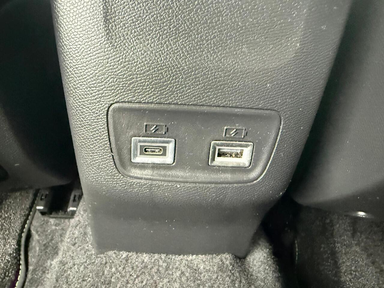 Peugeot 2008 1.2 PureTech 130 GT *ACC & Stoelverwarming*