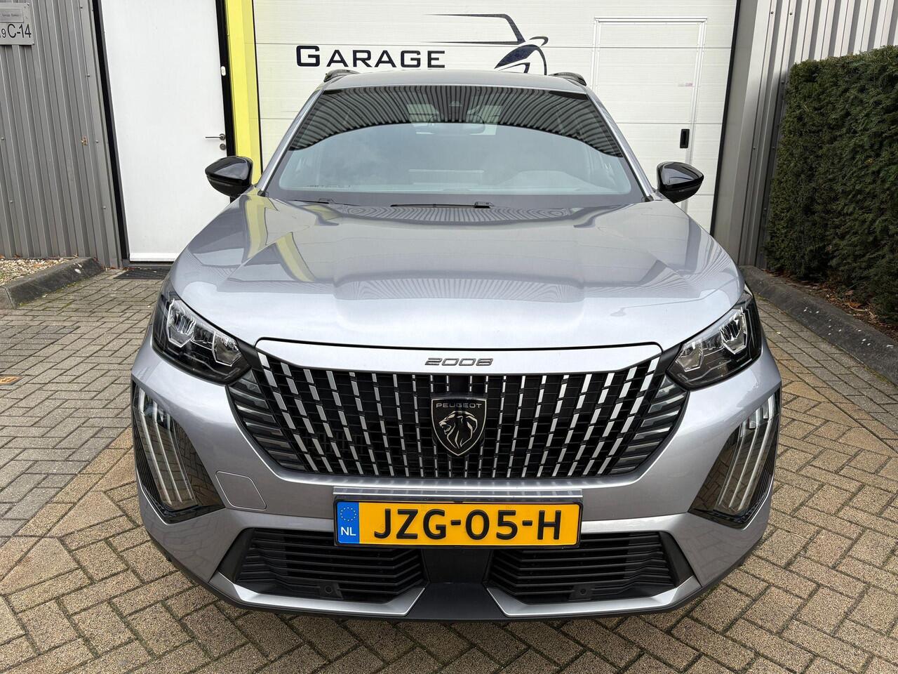 Peugeot 2008 1.2 PureTech 100 Allure Groot Navigatie Led Camera Carplay Stoelverwarming