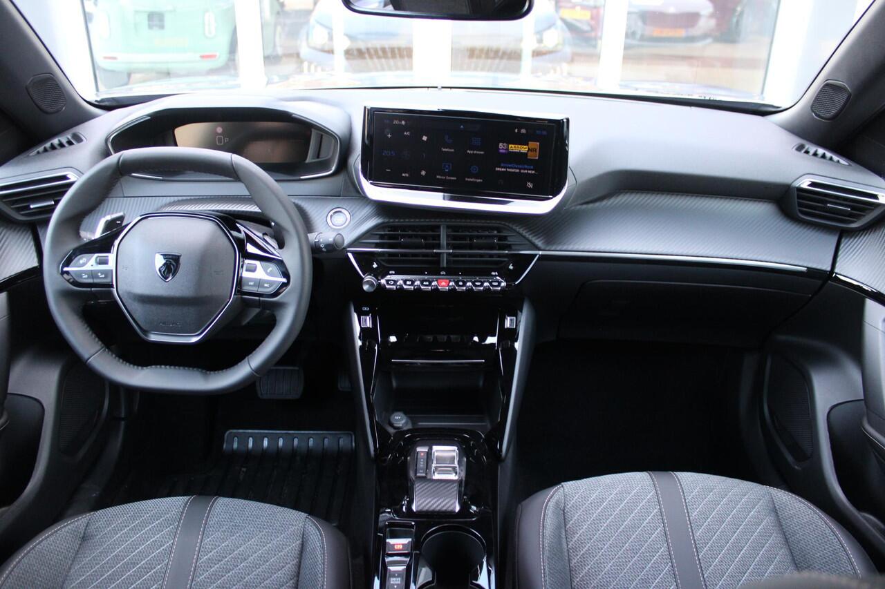 Peugeot 2008 1.2 Hybrid 145PK AUTOMAAT ALLURE | NIEUWE AUTO! | KEYLESS ENTRY/START | PARKEERSENSOREN VOOR + ACHTER | 17" LICHTMETALEN VELGEN | ADAPTIVE CRUISE CONTROL | CLIMATE CONTROL | STOEL VERWARMING | DRAADLOZE APPLE CARPLAY/ANDROID AUTO |