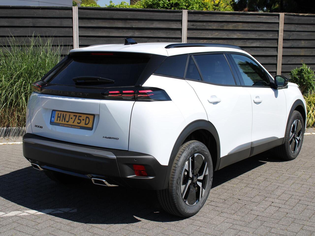 Peugeot 2008 Allure 1.2 Hybrid 145PK e-DSC6 Automaat Navigatie, Keyless, Parkeersensoren, Draadloze telefoonlader, Halflederen Bekleding