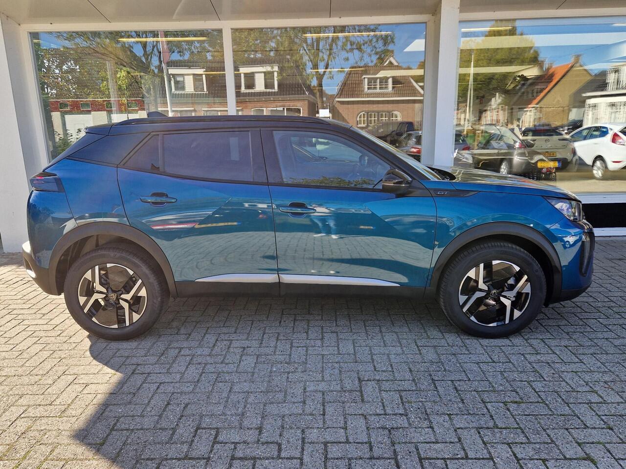 Peugeot 2008 1.2 Hybrid 145 GT | Nieuw | Navigatie | Climate & Cruise Control | AppleCarplay/AndroidAuto |