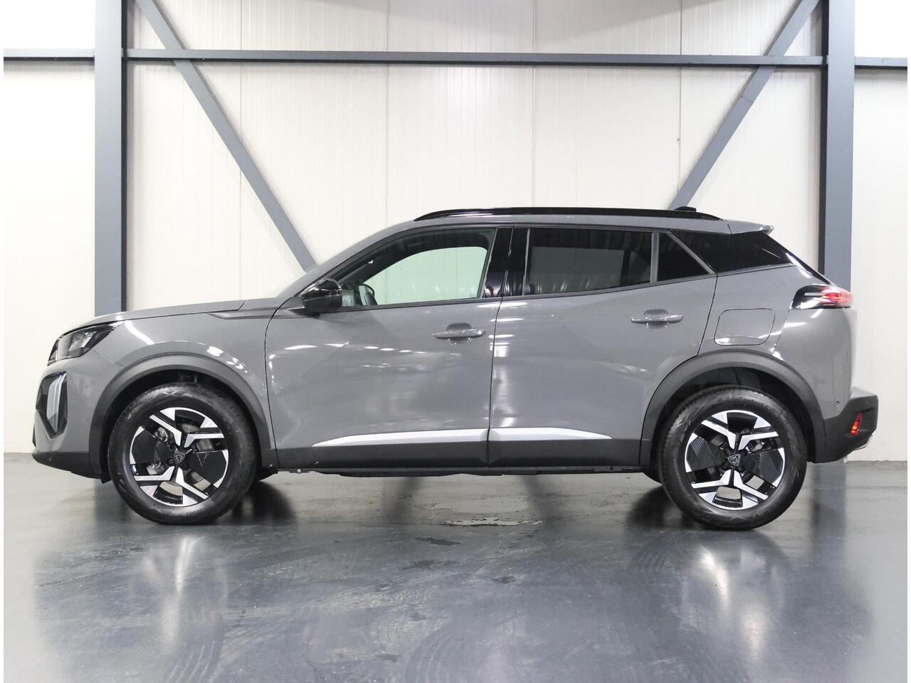 Peugeot 2008 1.2 Hybrid 136PK Allure | 1ste eigenaar | AppleCarPlay/AndroidAuto | Climate Control | Adaptive Cruise Control | 360'Camera | FULL LED | Navigatie | LMV | Parkeersensoren | Privacy Glass | Isofix |